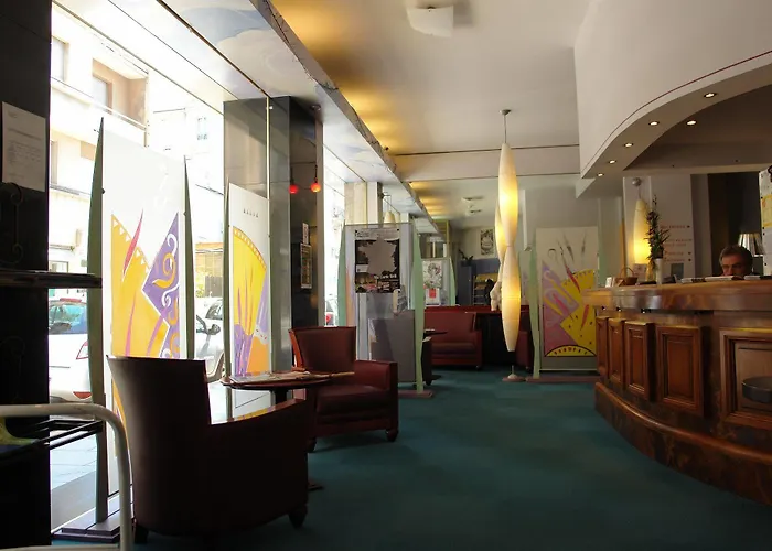 Splendid Centre Gare 3*