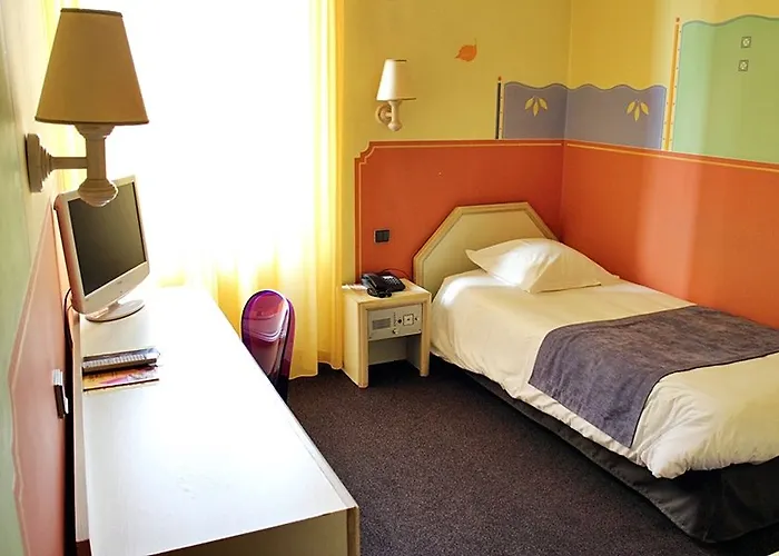 Splendid Centre Gare 3*