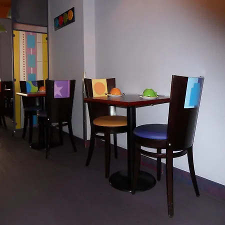Отель Splendid Centre Gare 3*