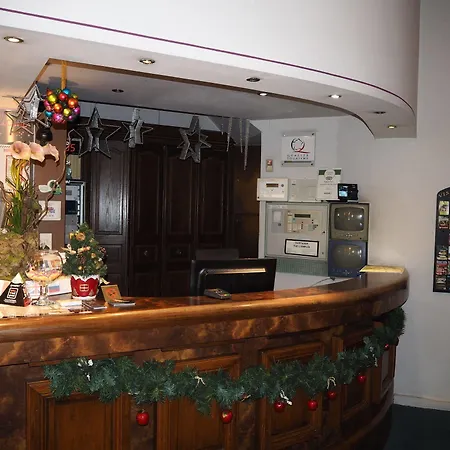 Splendid Centre Gare מלון