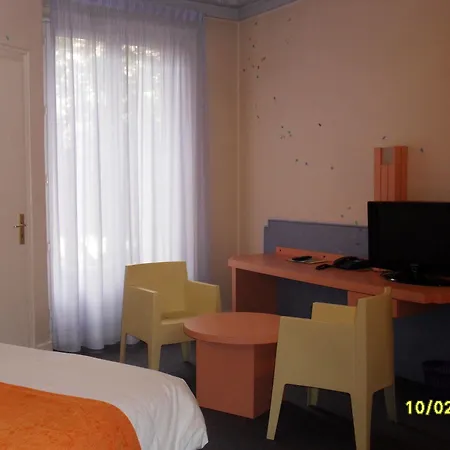 Splendid Centre Gare Отель 3*
