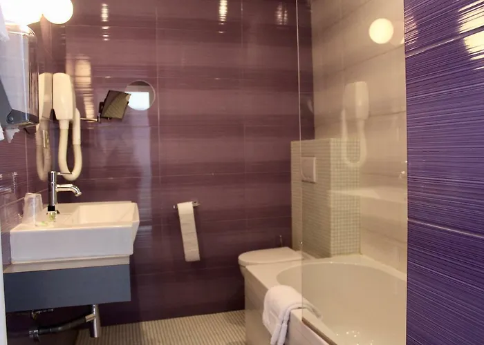 Splendid Centre Gare 3*